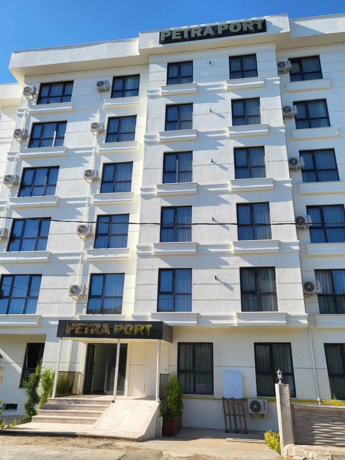 Petra Port Hotel イスタンブール エクステリア 写真